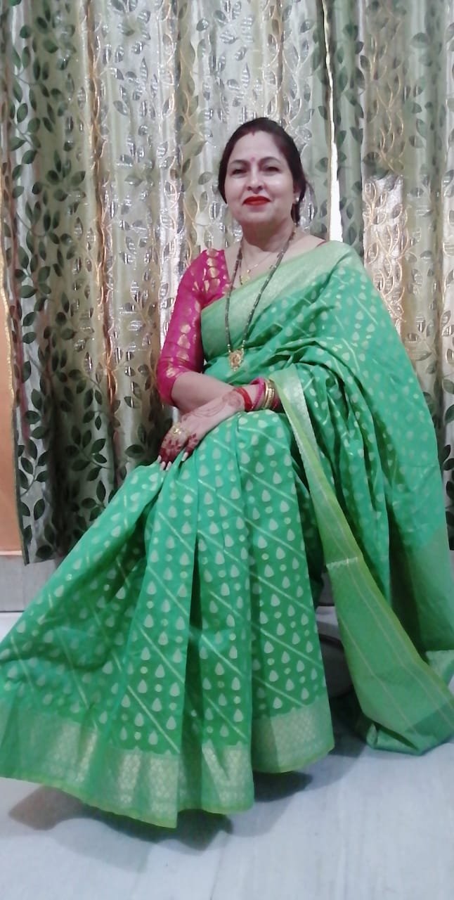 Owner of Annu Herbal Beauty Parlor